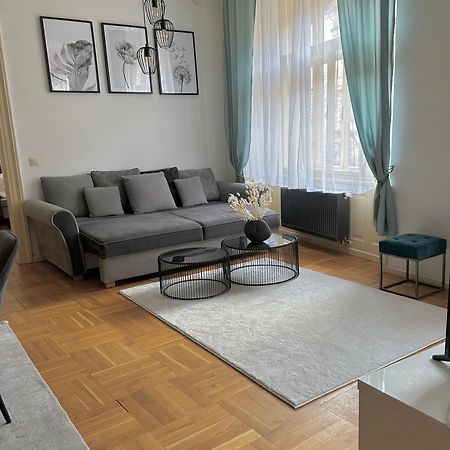 Byt Ve Meste Praha 2 Exteriér fotografie